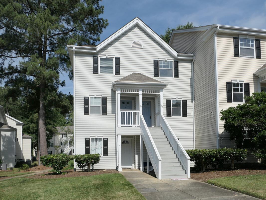 105 Schultz Street