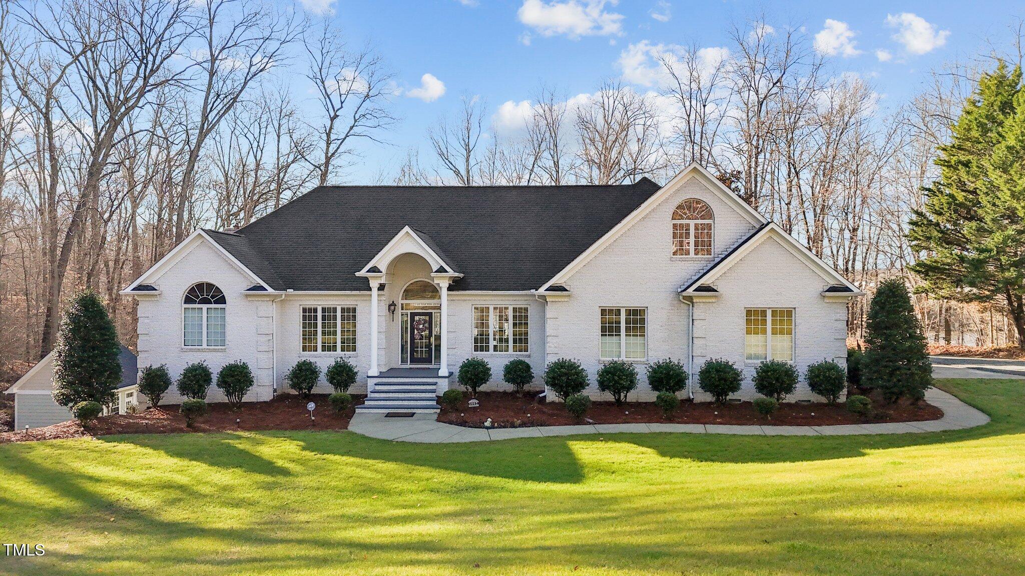 1002 Pleasant Drive