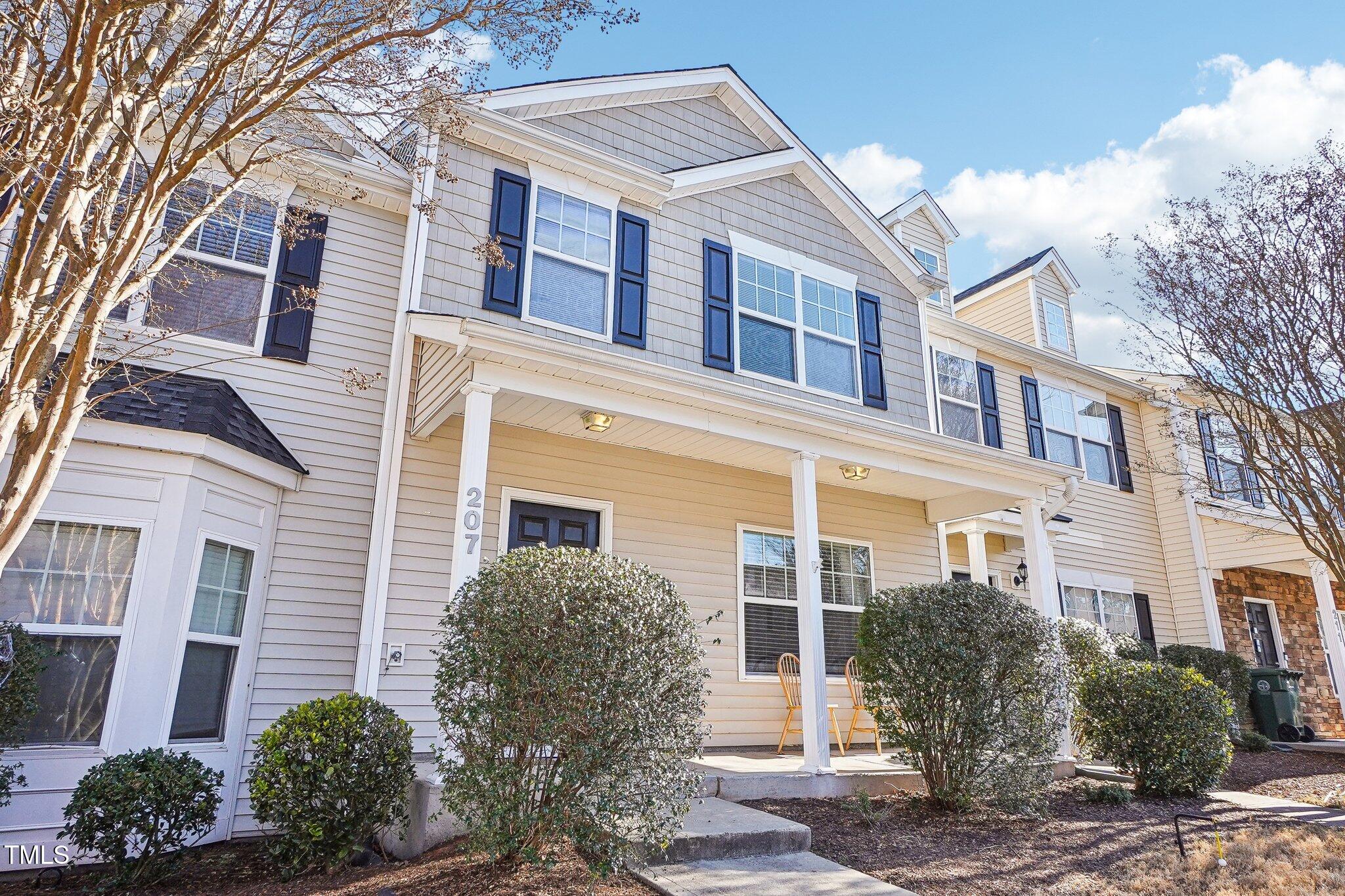 207 Hampshire Downs Drive
