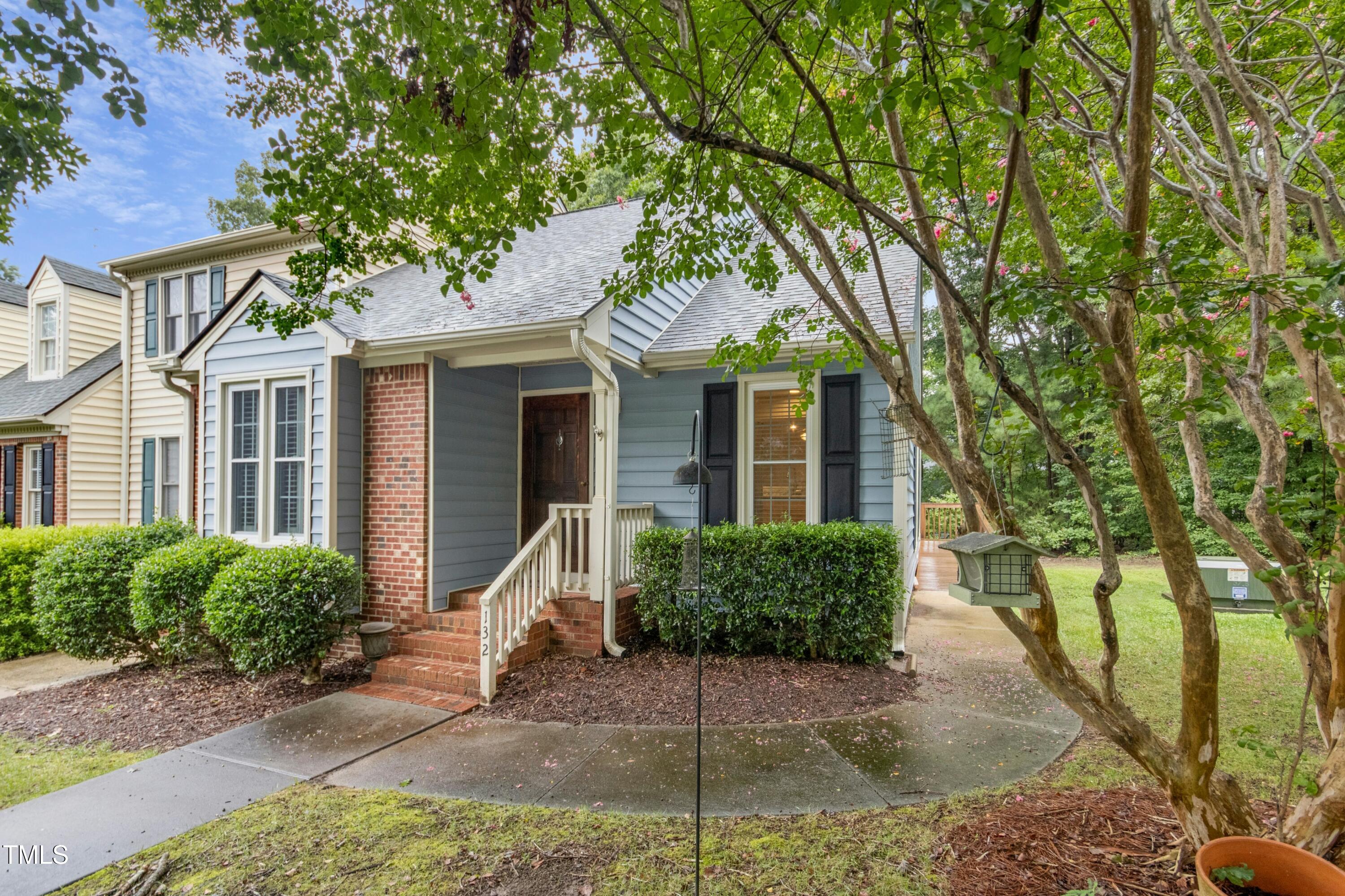 132 Sanair Court