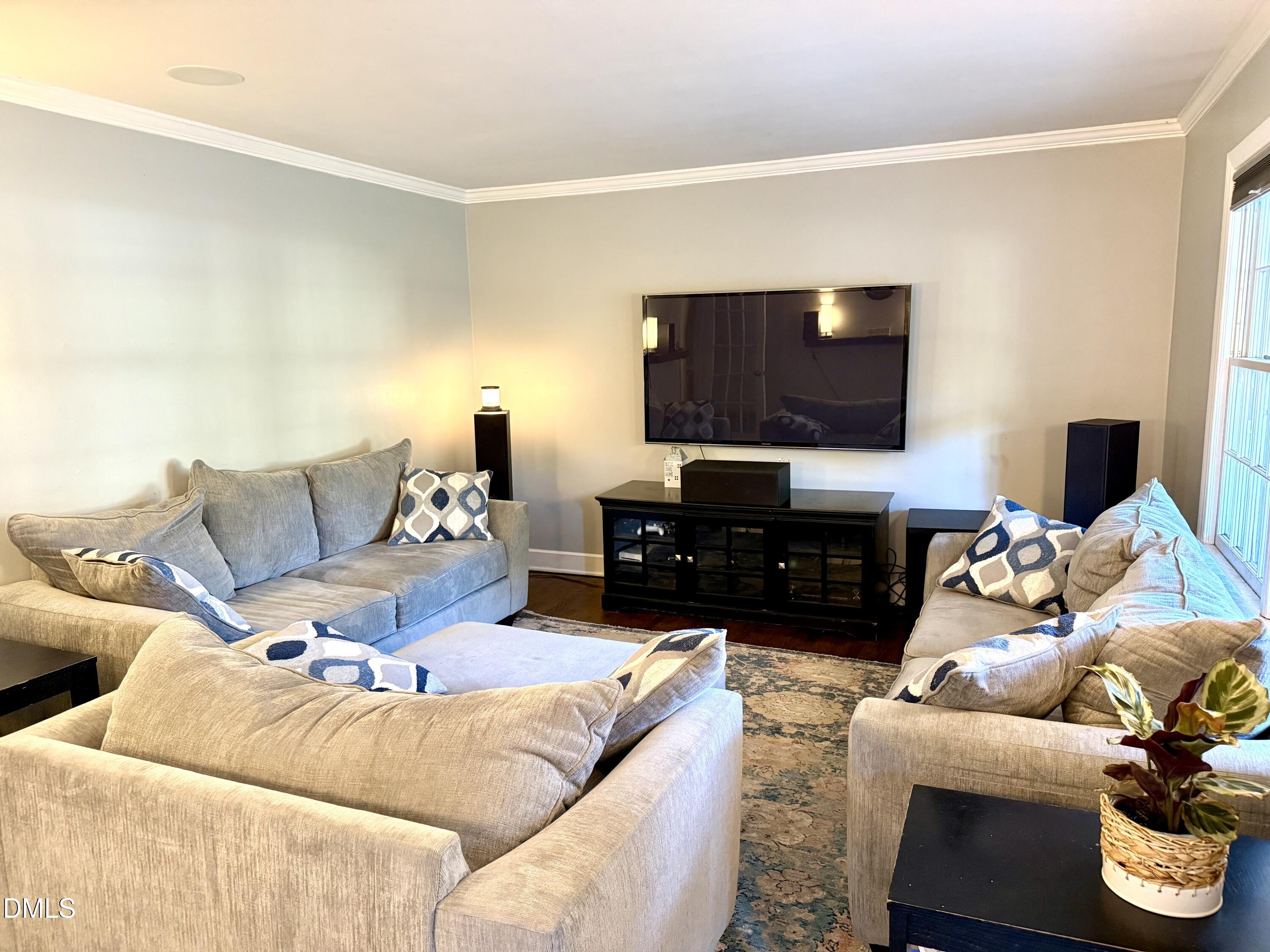 1608 Woodland Avenue