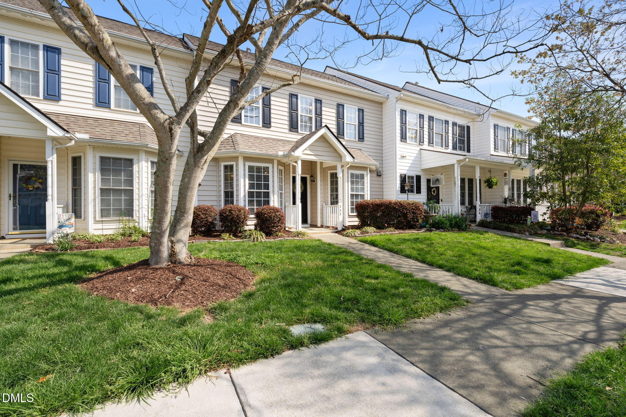 233 Sugar Maple Avenue