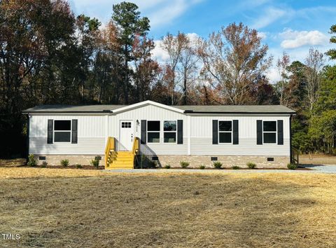 A home in Dunn