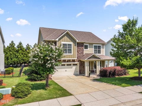 Photo of 75 Wilders Woods Grove Lane, Clayton, NC 27527 (MLS # 10173850)
