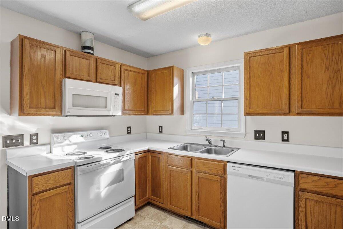 1961 Indianwood Court