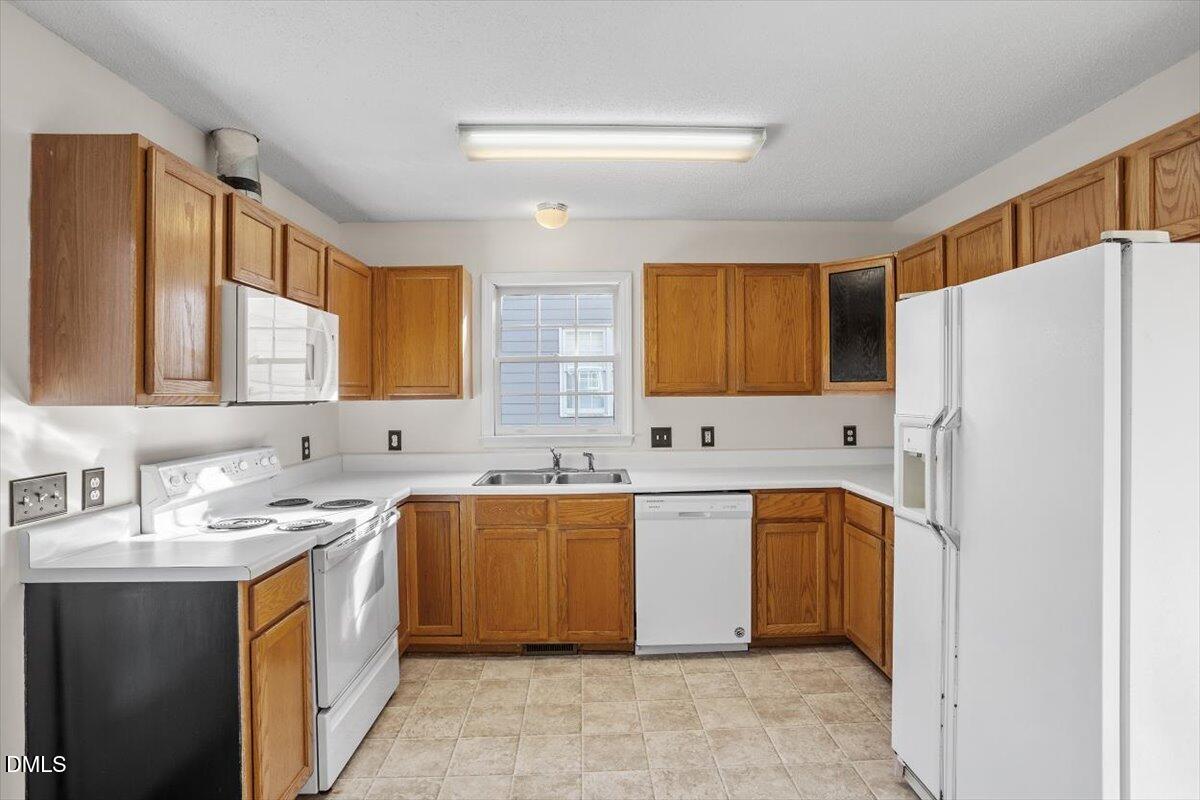 1961 Indianwood Court