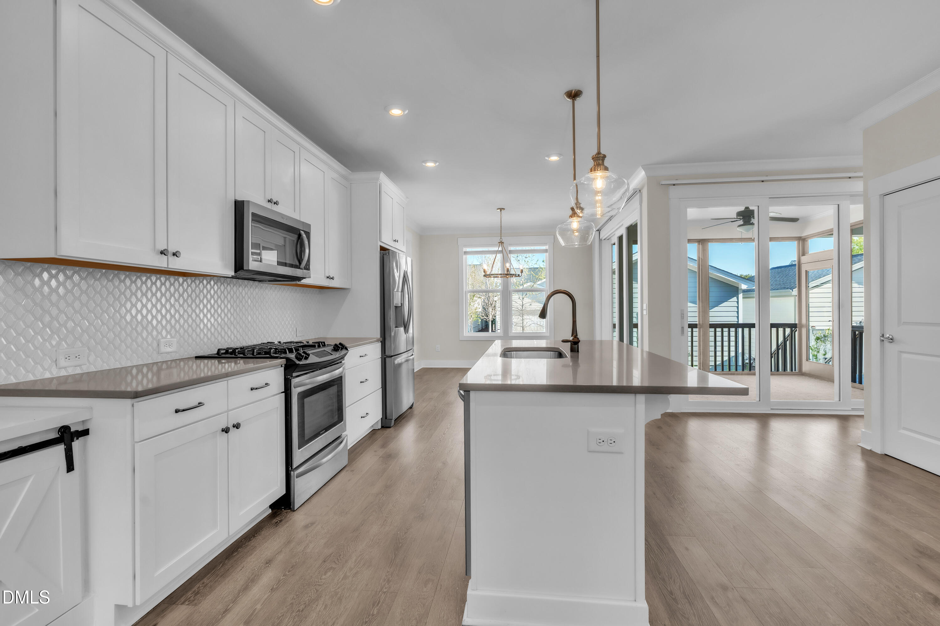 303 Quarter Gate Trace