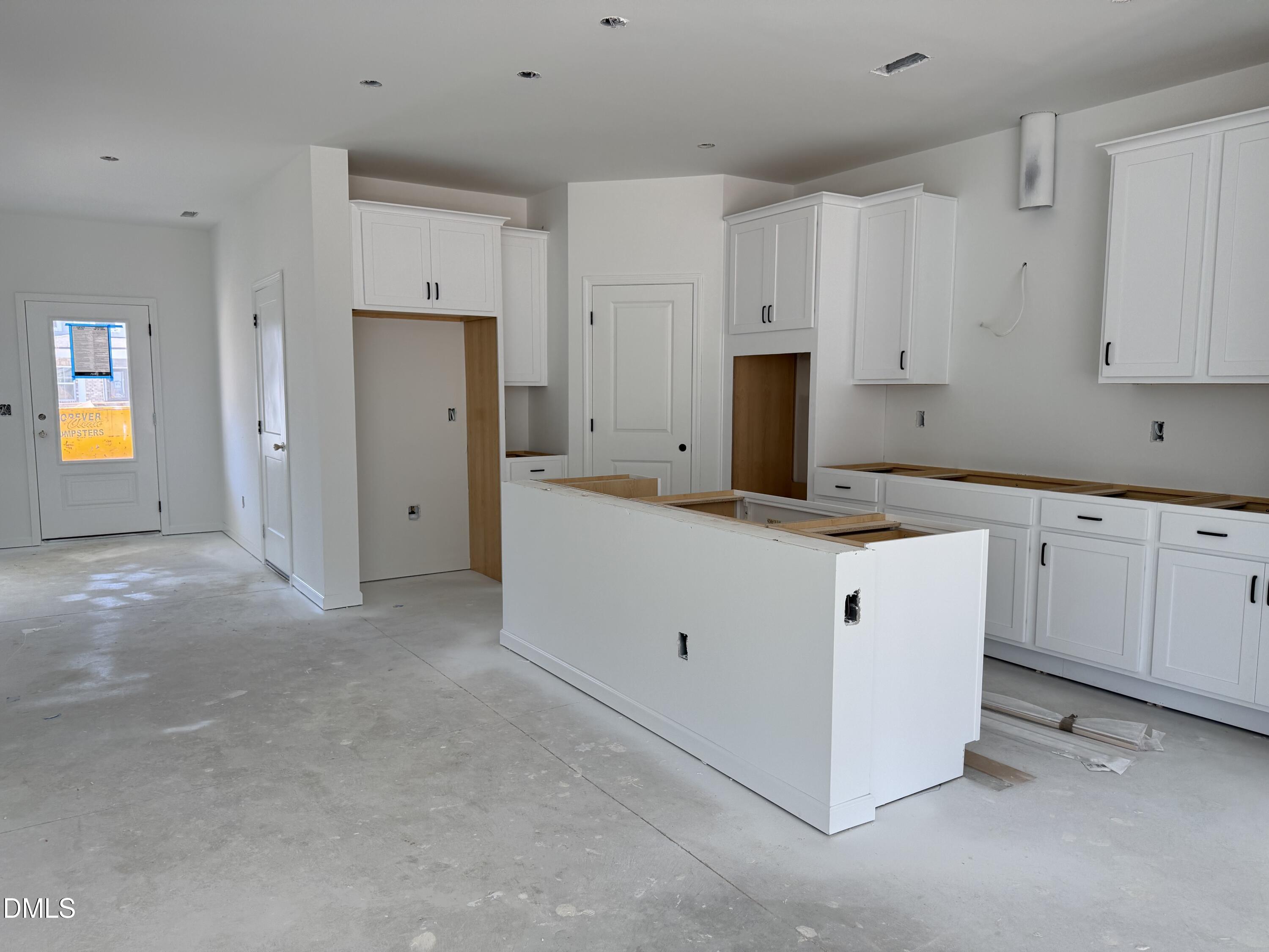 921 Fetching Place 374