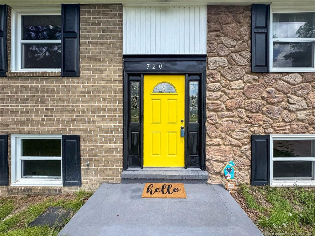 720 Burgoyne Drive