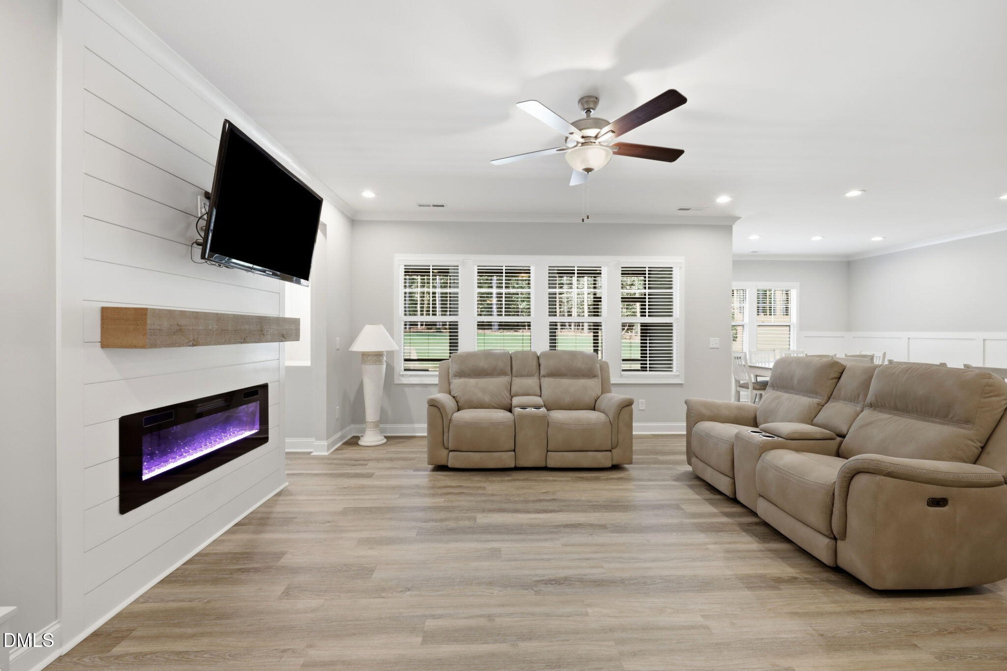 189 Red River Drive