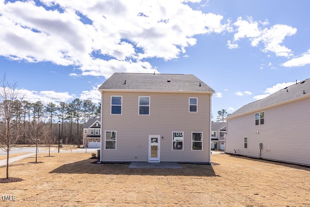listing image 44