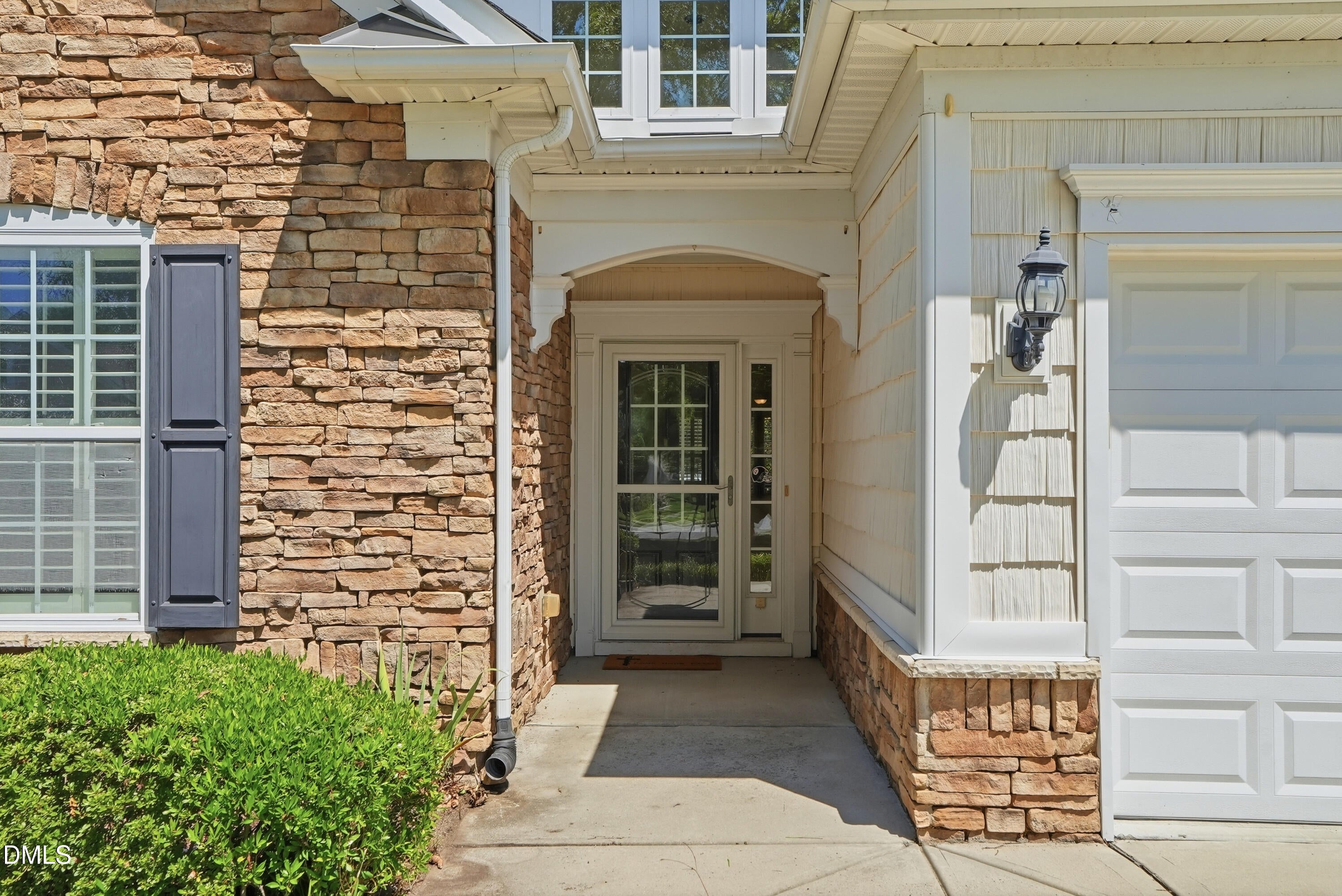 304 Dowington Lane