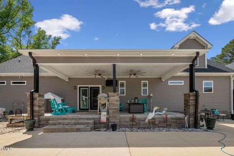 Single Family Residence in Four Oaks NC 1955 Juniper Church Road 56.jpg