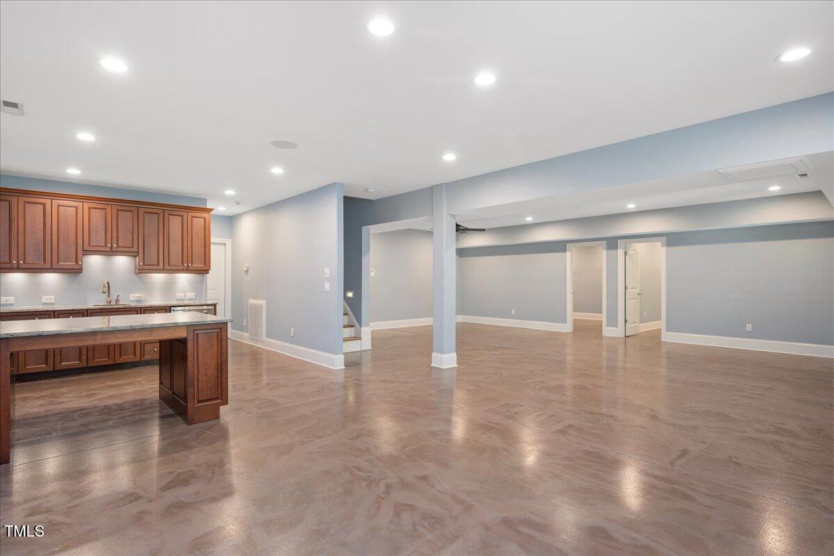 Cary, North Carolina 27518, United States, 5 Bedrooms Bedrooms, ,5 BathroomsBathrooms,Residential,Active,156112