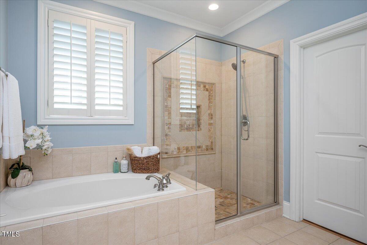 Cary, North Carolina 27518, United States, 5 Bedrooms Bedrooms, ,5 BathroomsBathrooms,Residential,Active,156112