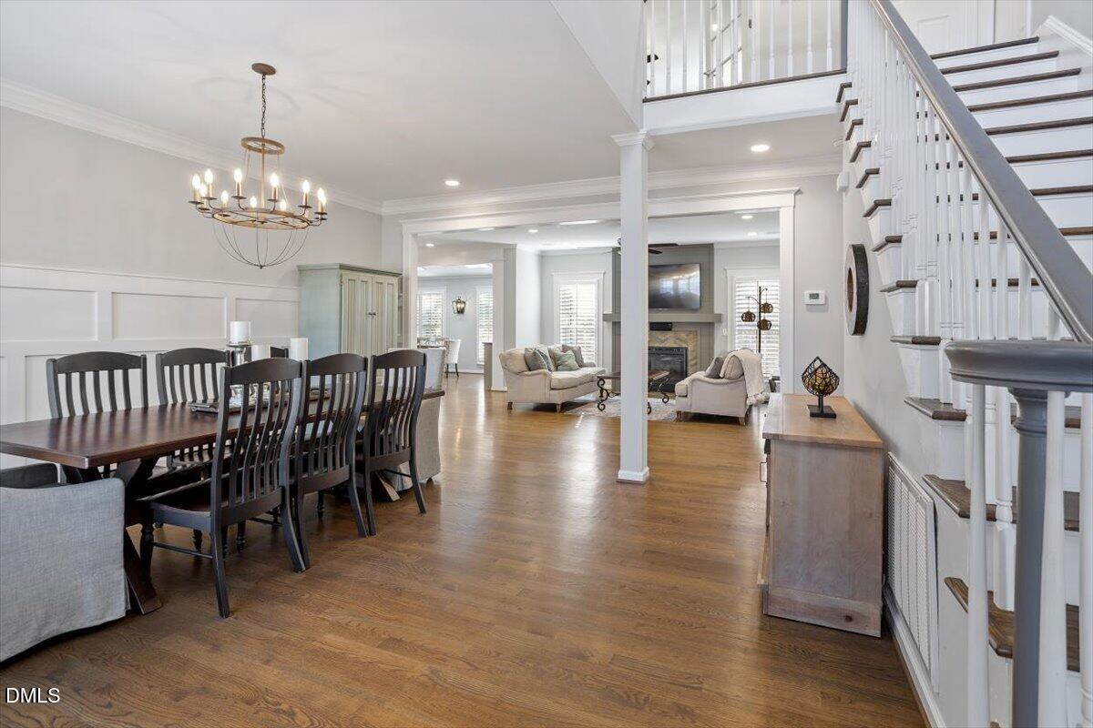 2420 Clerestory Place