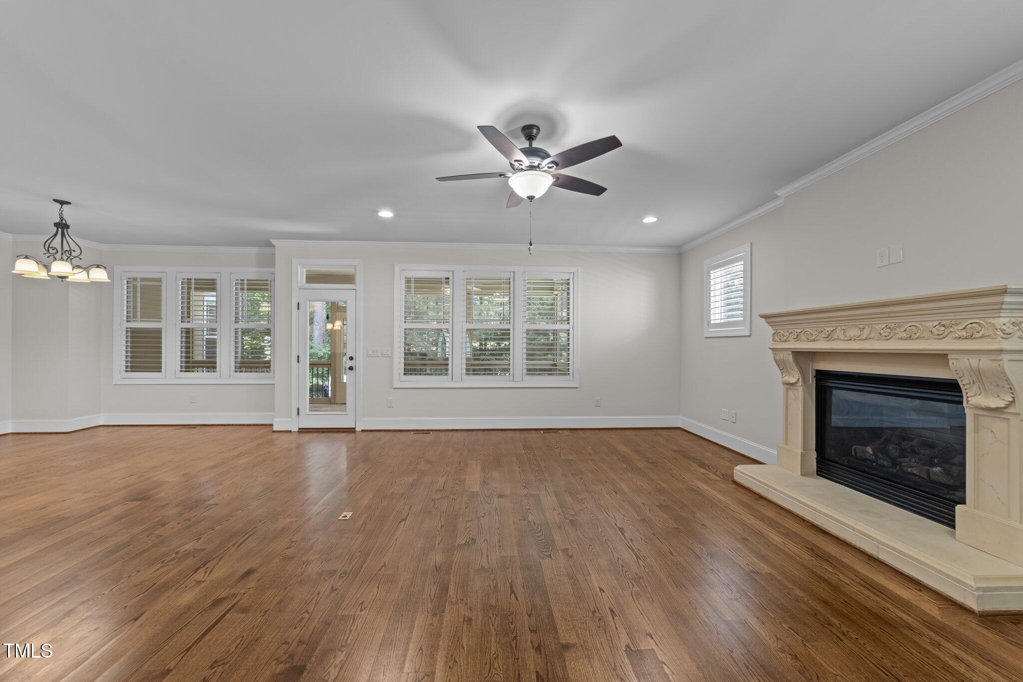 1512 Piazzo Court