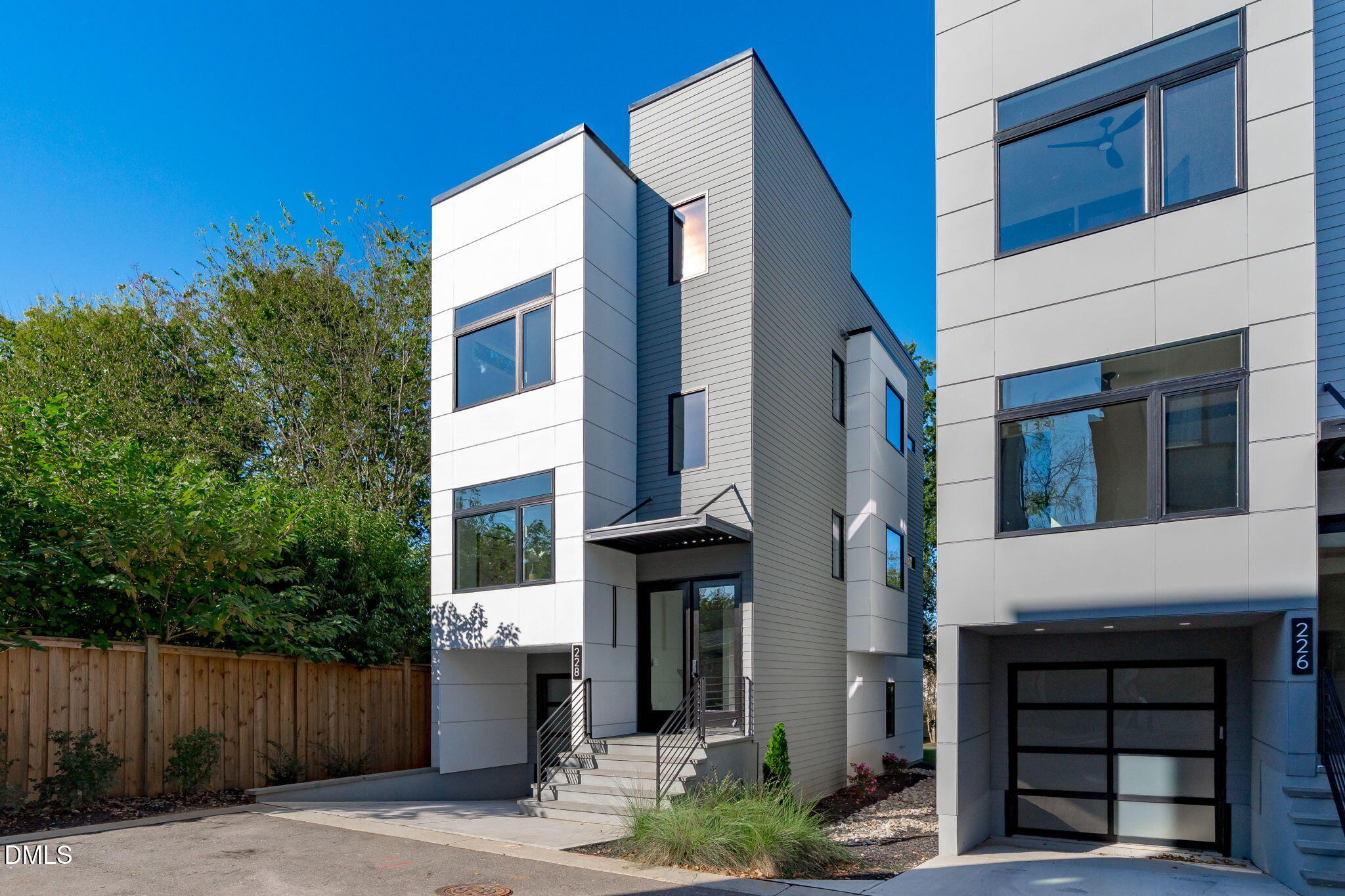 228 Woodsborough Place