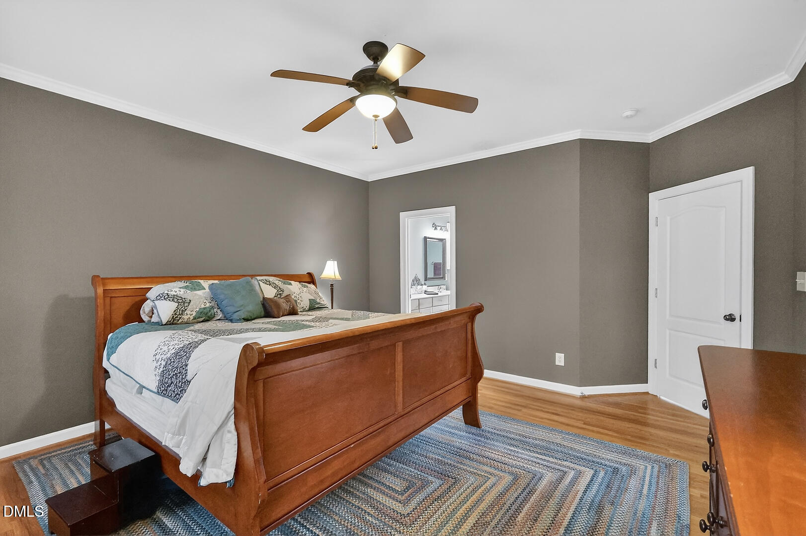 4221 Falls River Avenue