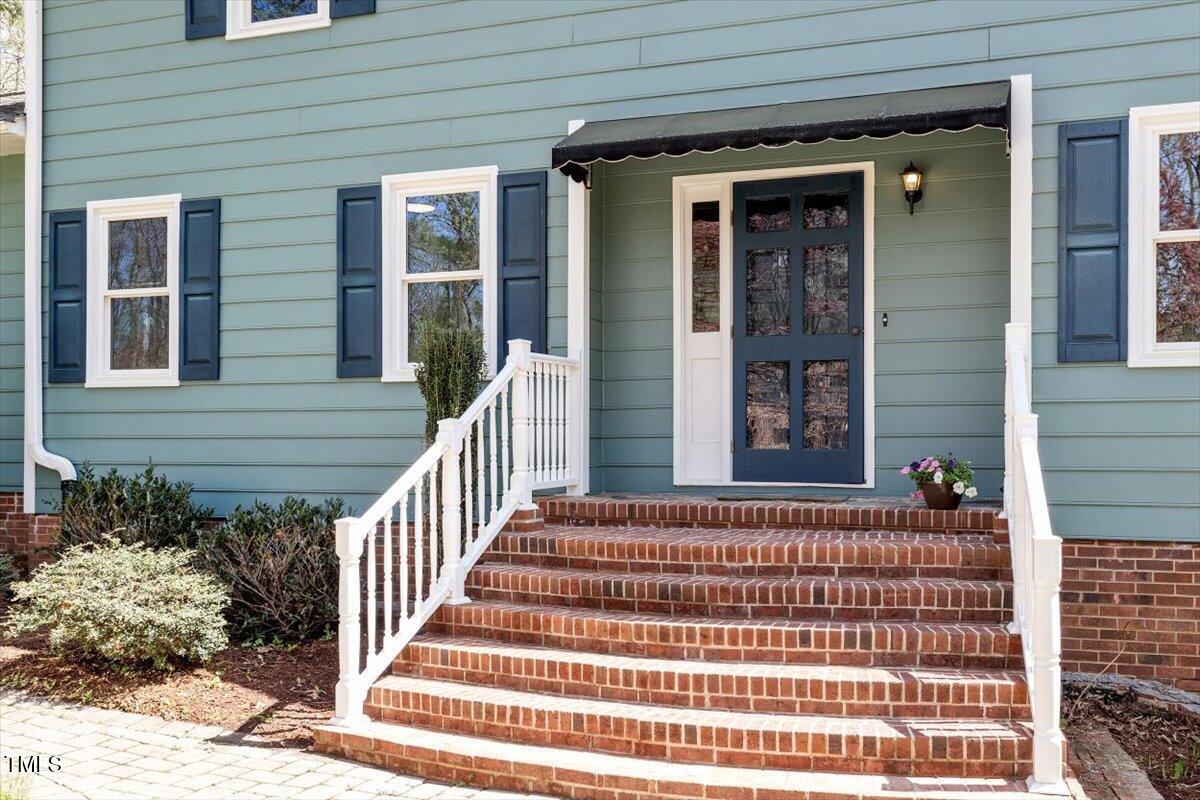 3418 Carriage Trail