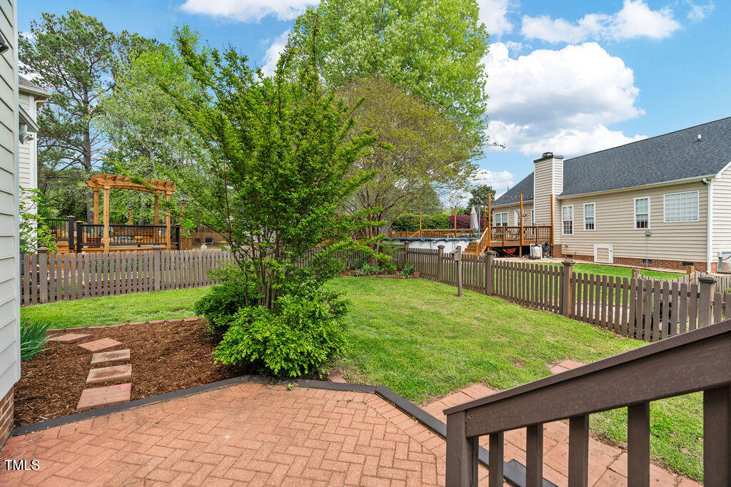 Garner, North Carolina 27529, United States, 3 Bedrooms Bedrooms, ,3 BathroomsBathrooms,Residential,Pending,107564