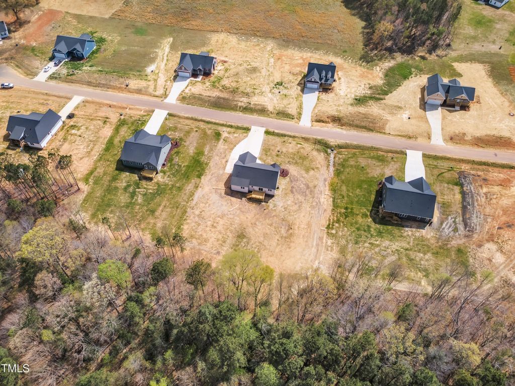listing image 44