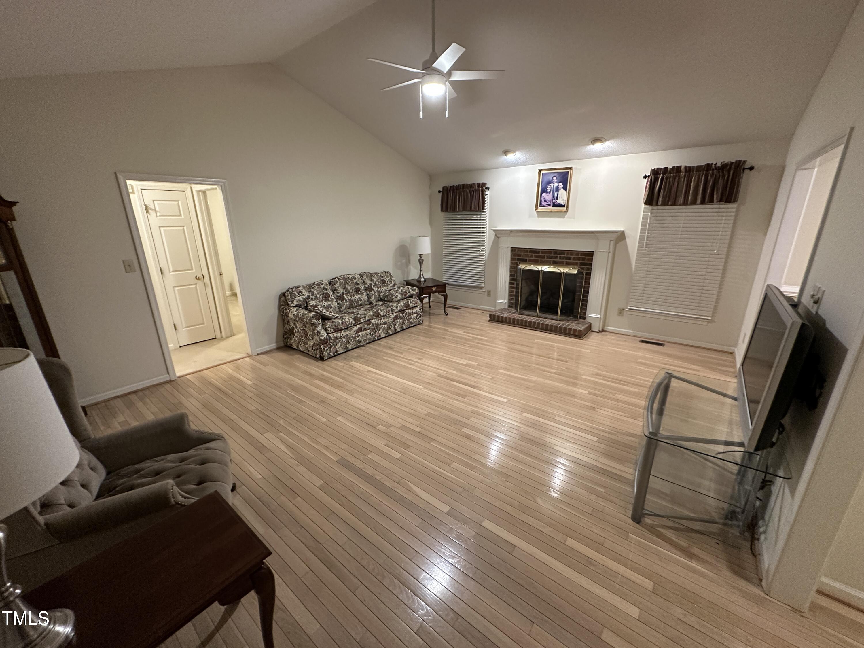 7194 Johns Point Court