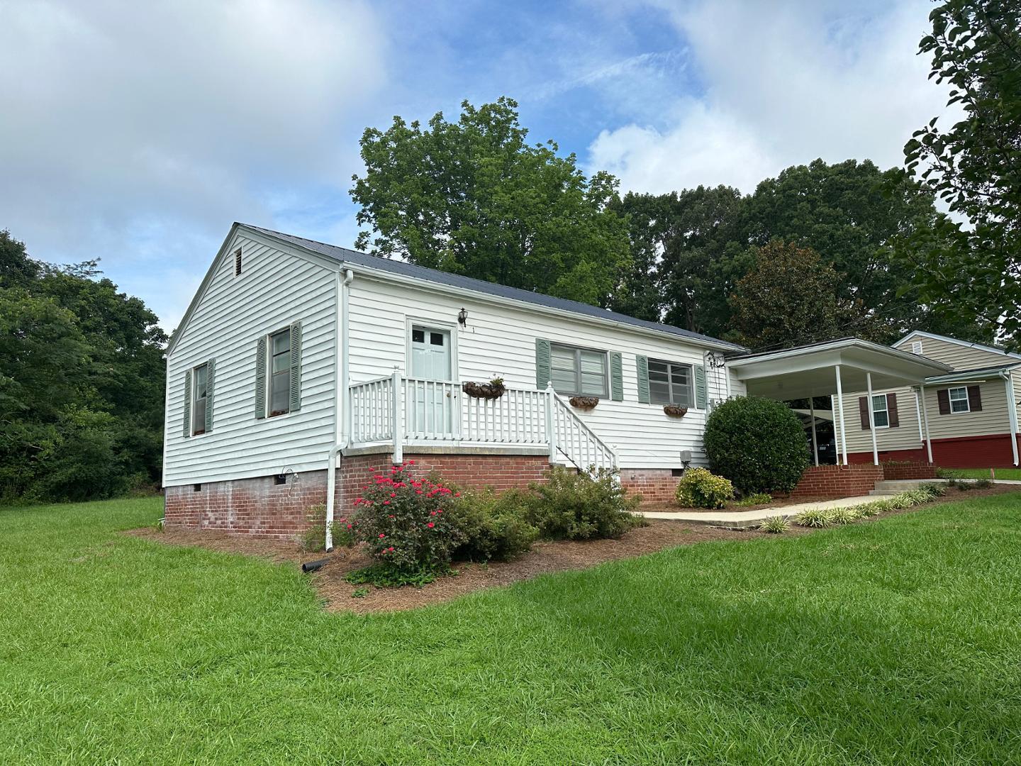 110 White Oak Drive