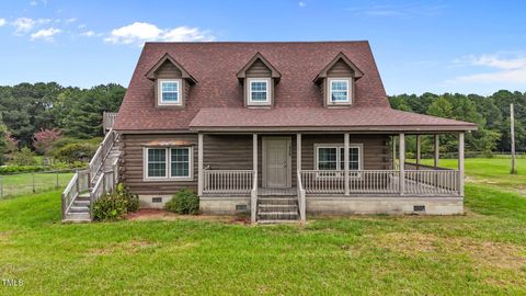 1829 Old Batten Road Selma NC 27576
