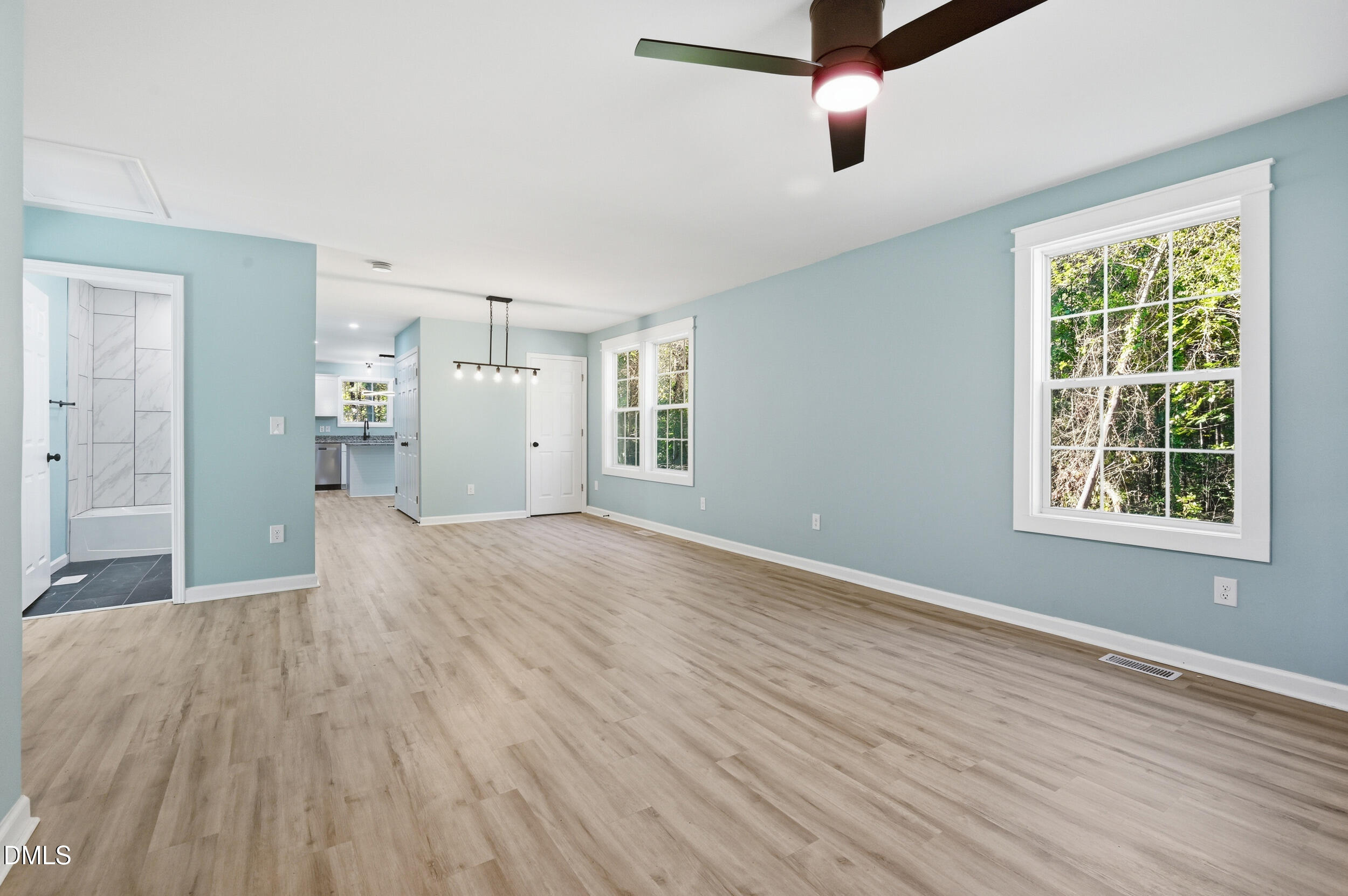2106 Aiken Ave