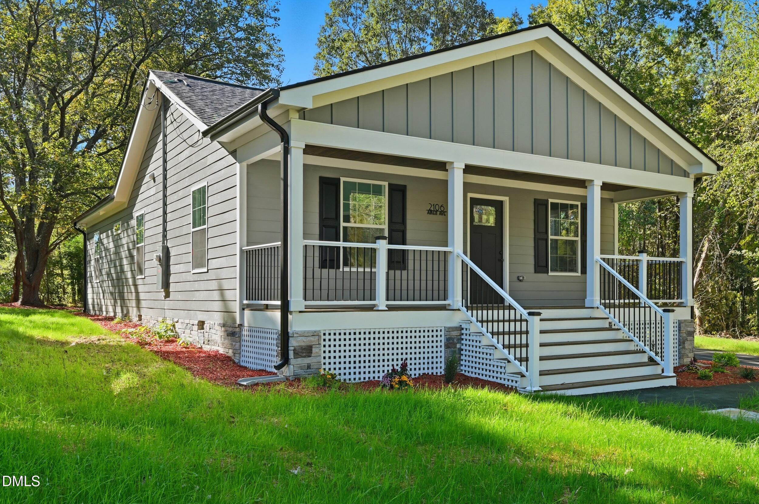 2106 Aiken Ave