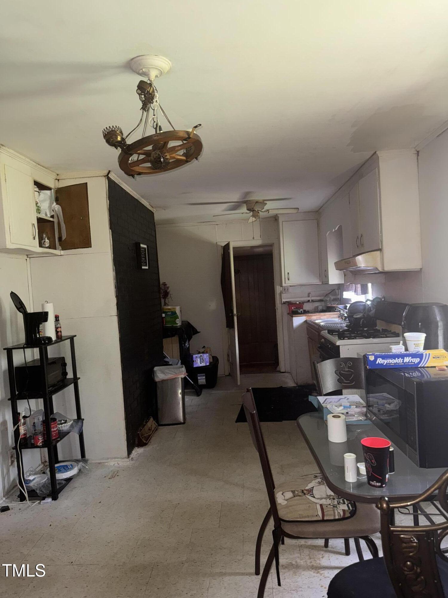 210 E Crestview Dr Drive