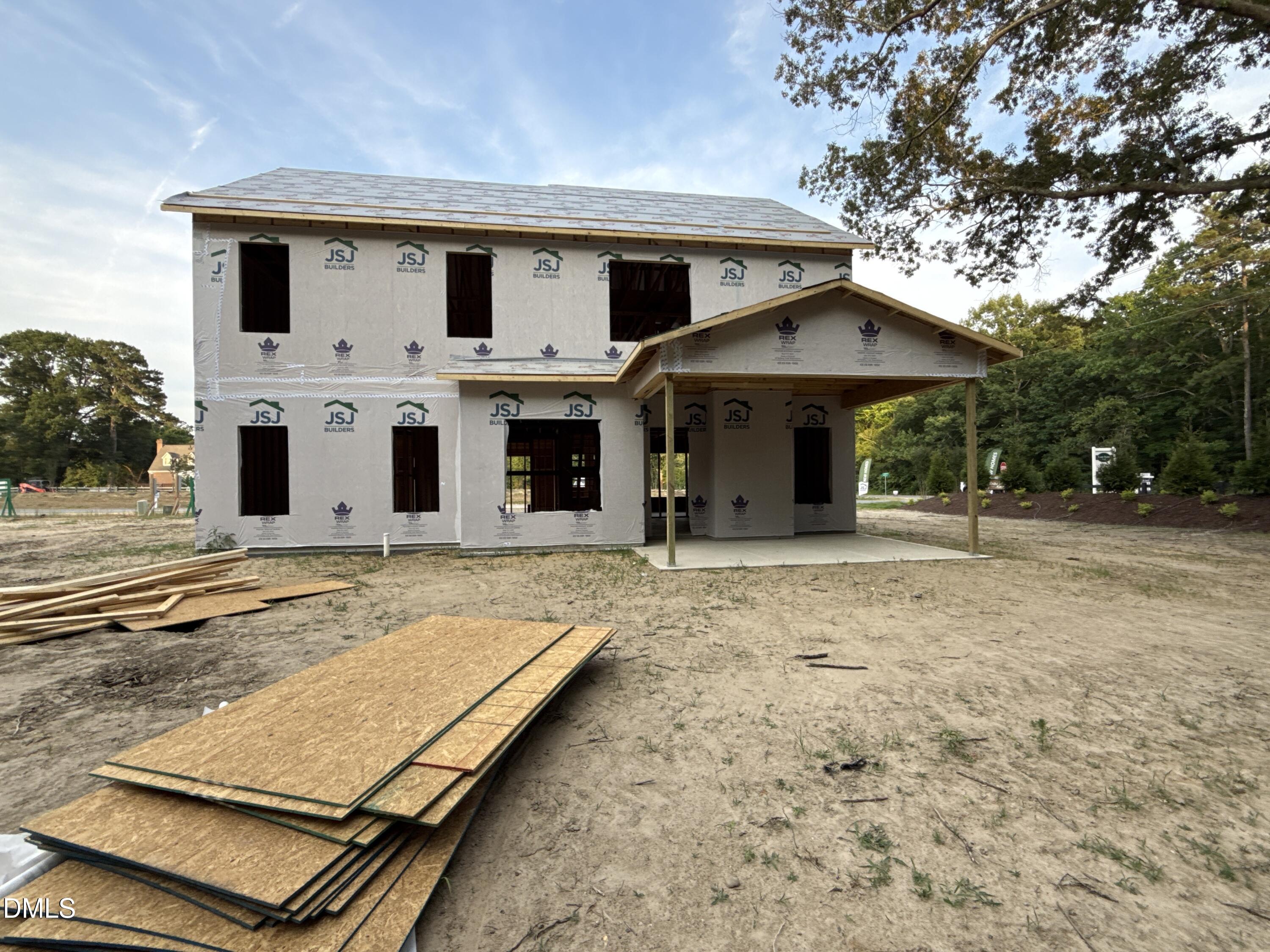 27 Bandelier Drive (lot 1)