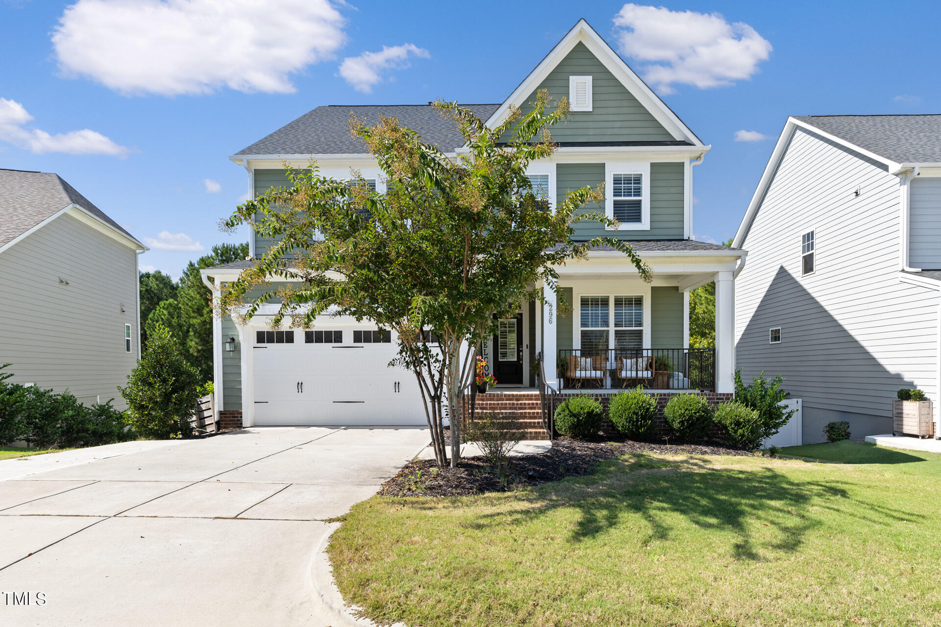 296 Two Creeks Lp