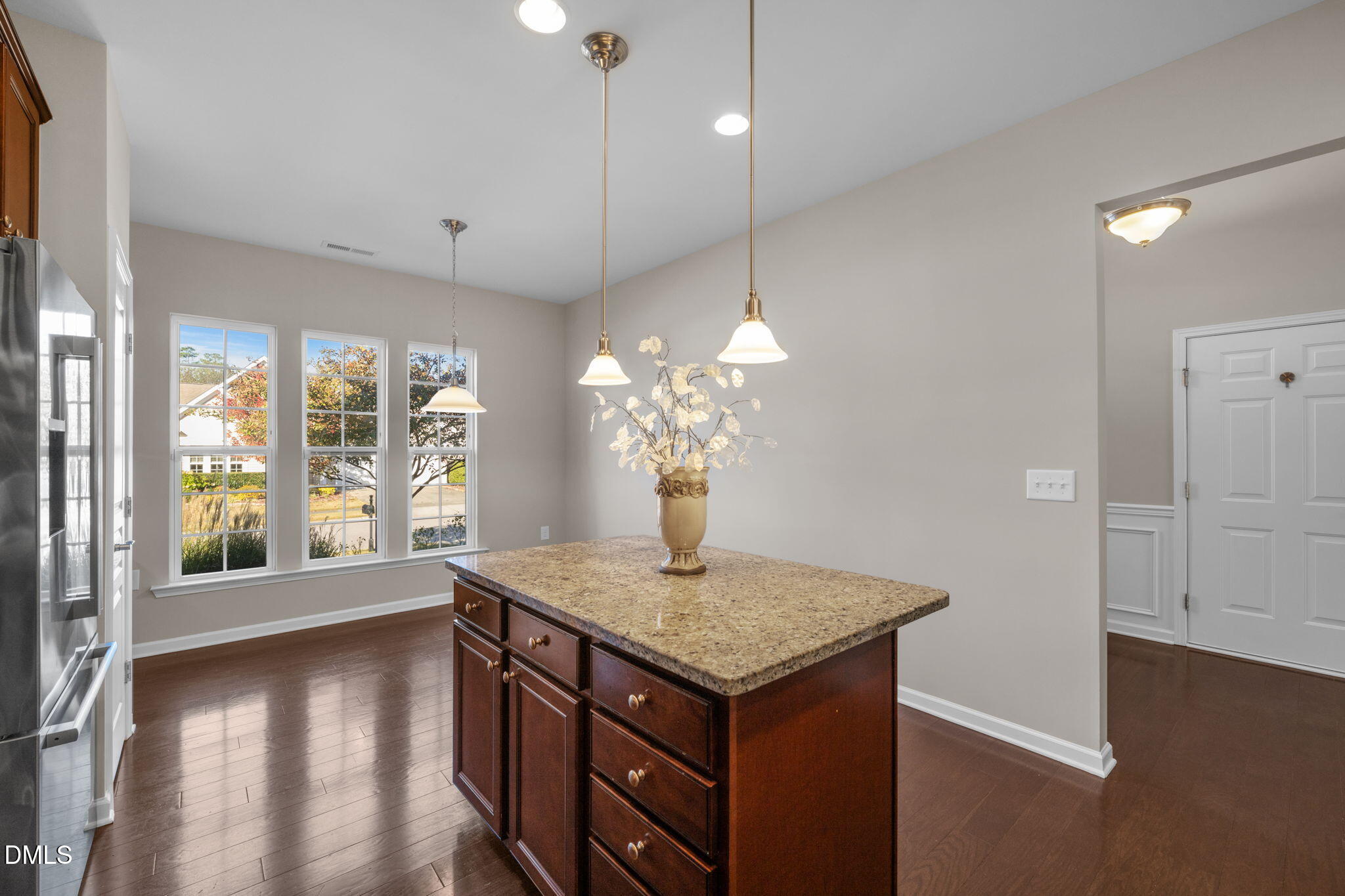 823 Blackfriars Loop