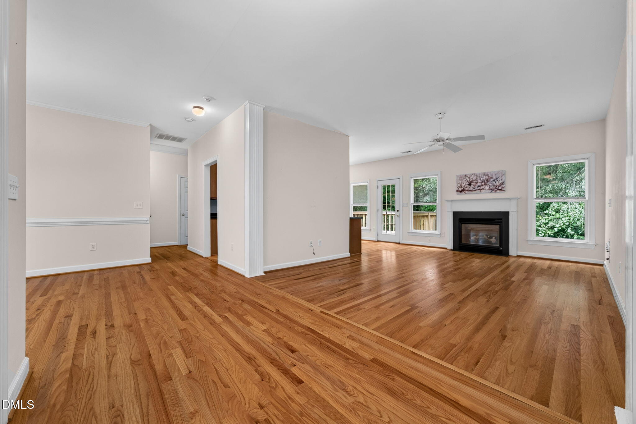 2125 Longwood Drive