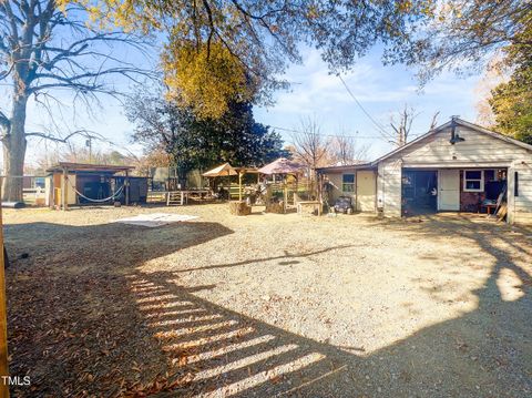 A home in Haw River