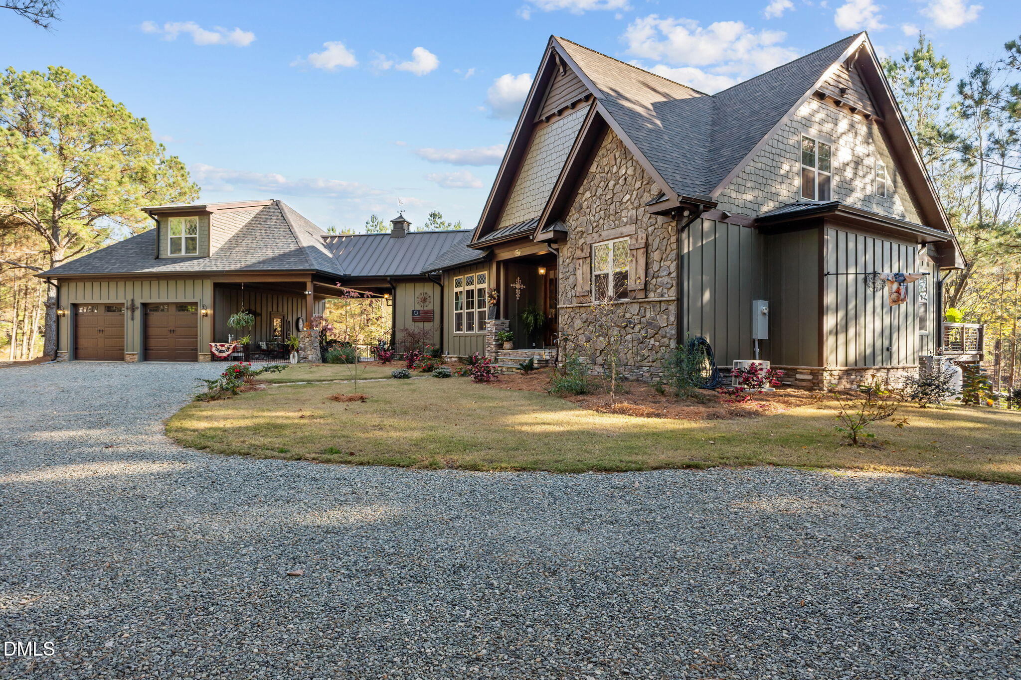 1008 Joe Collins Road