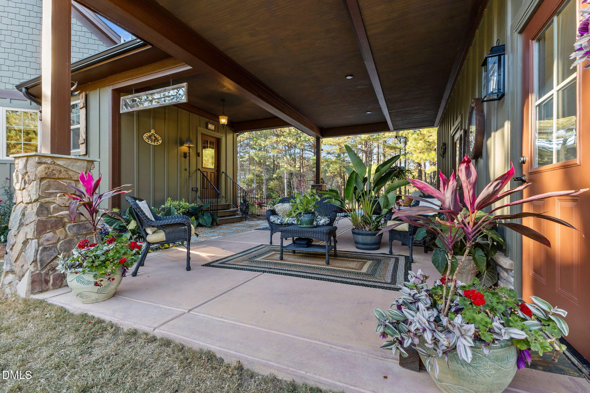 1008 Joe Collins Road