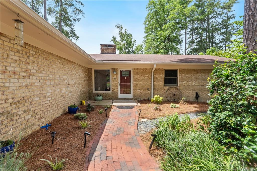 97 Lakeview Drive
