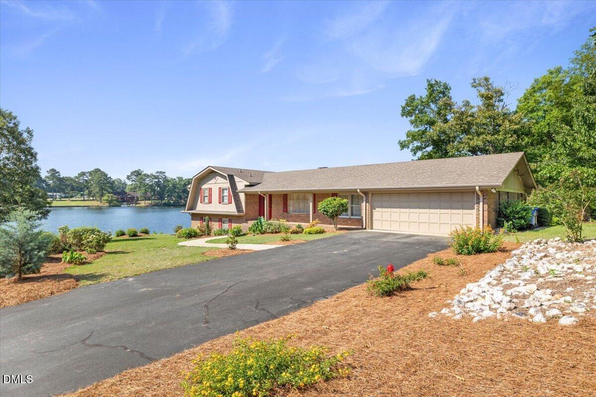 200 Edgewater Drive