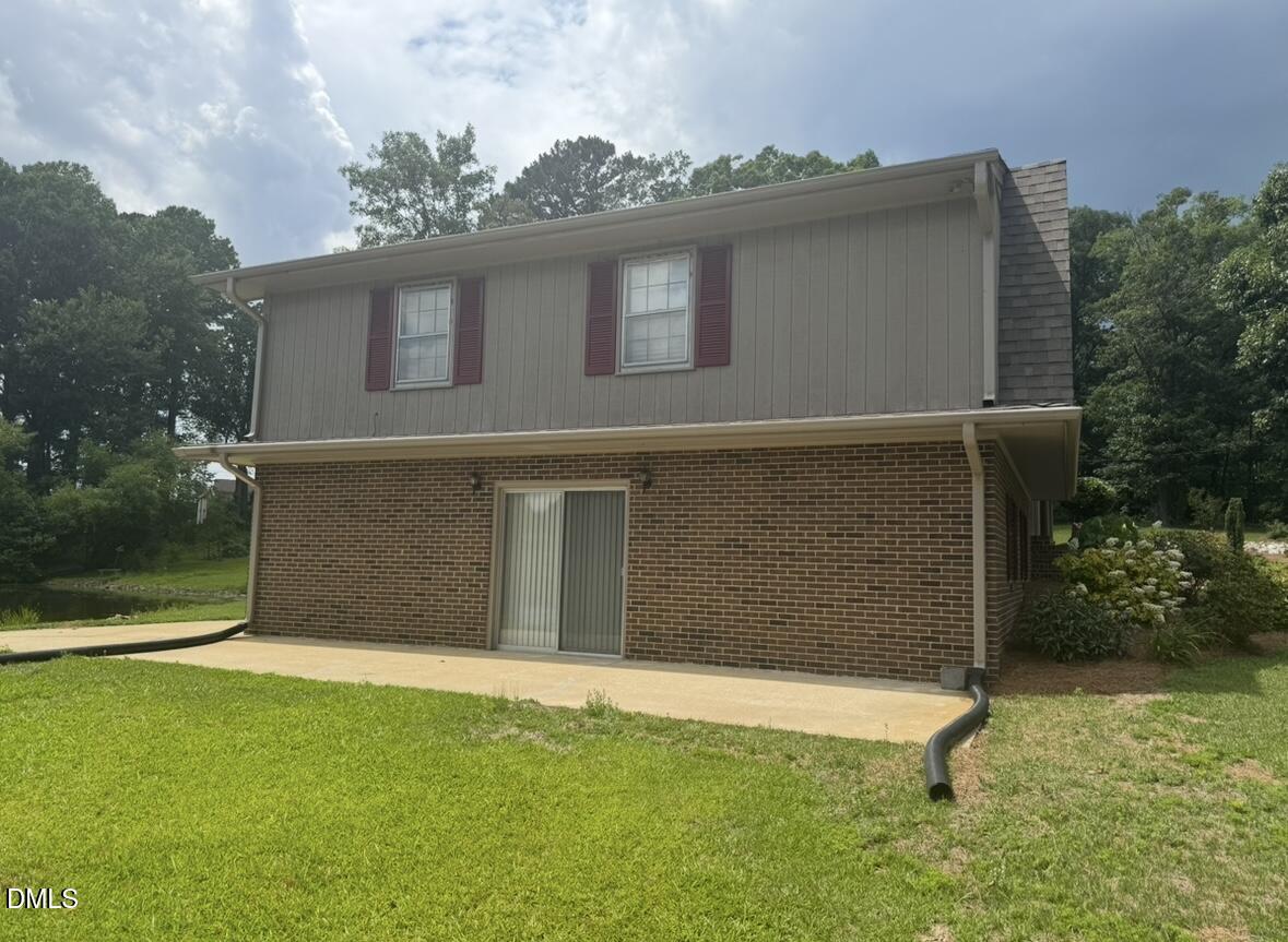 200 Edgewater Drive
