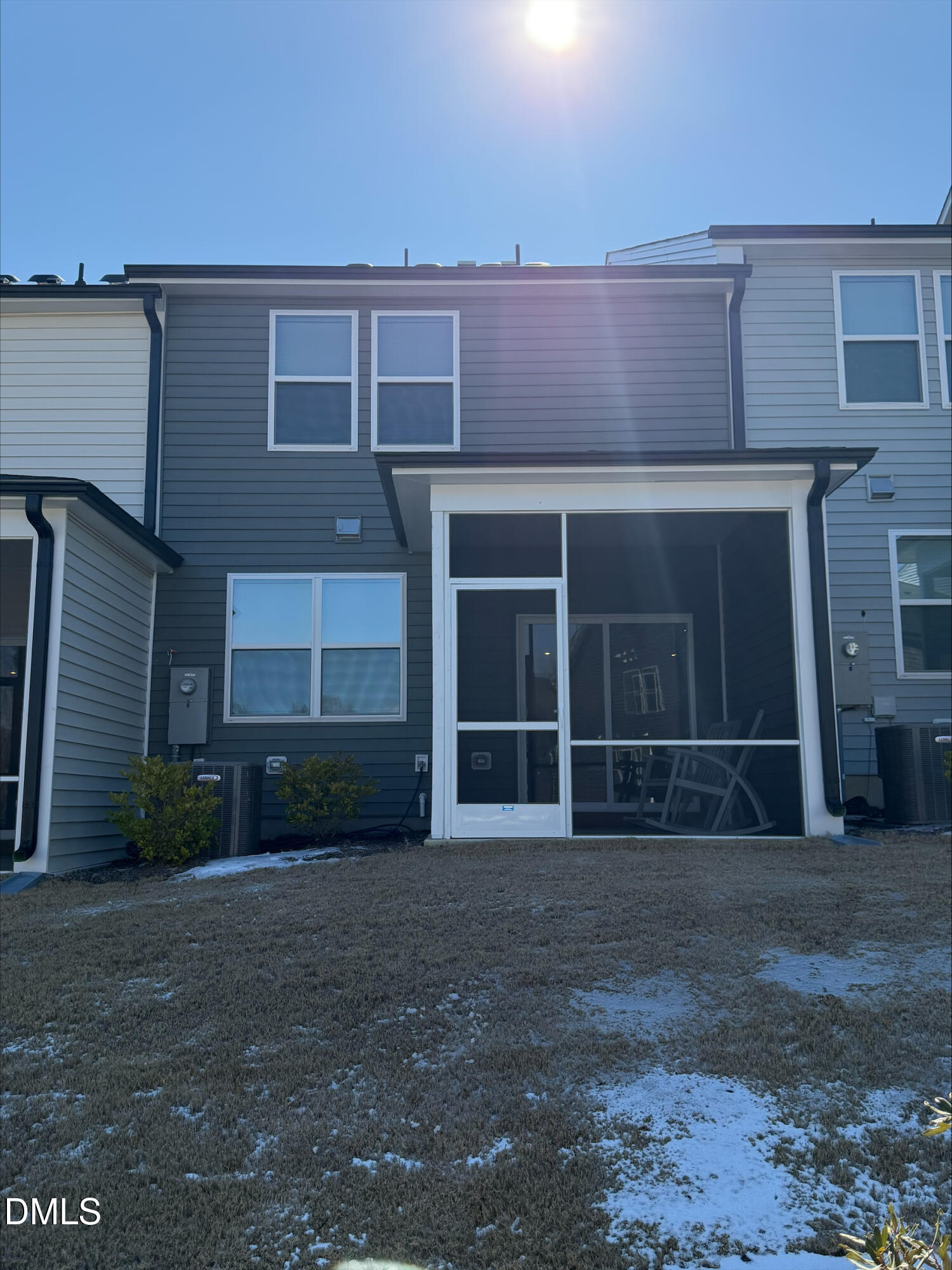 565 Marthas View Way