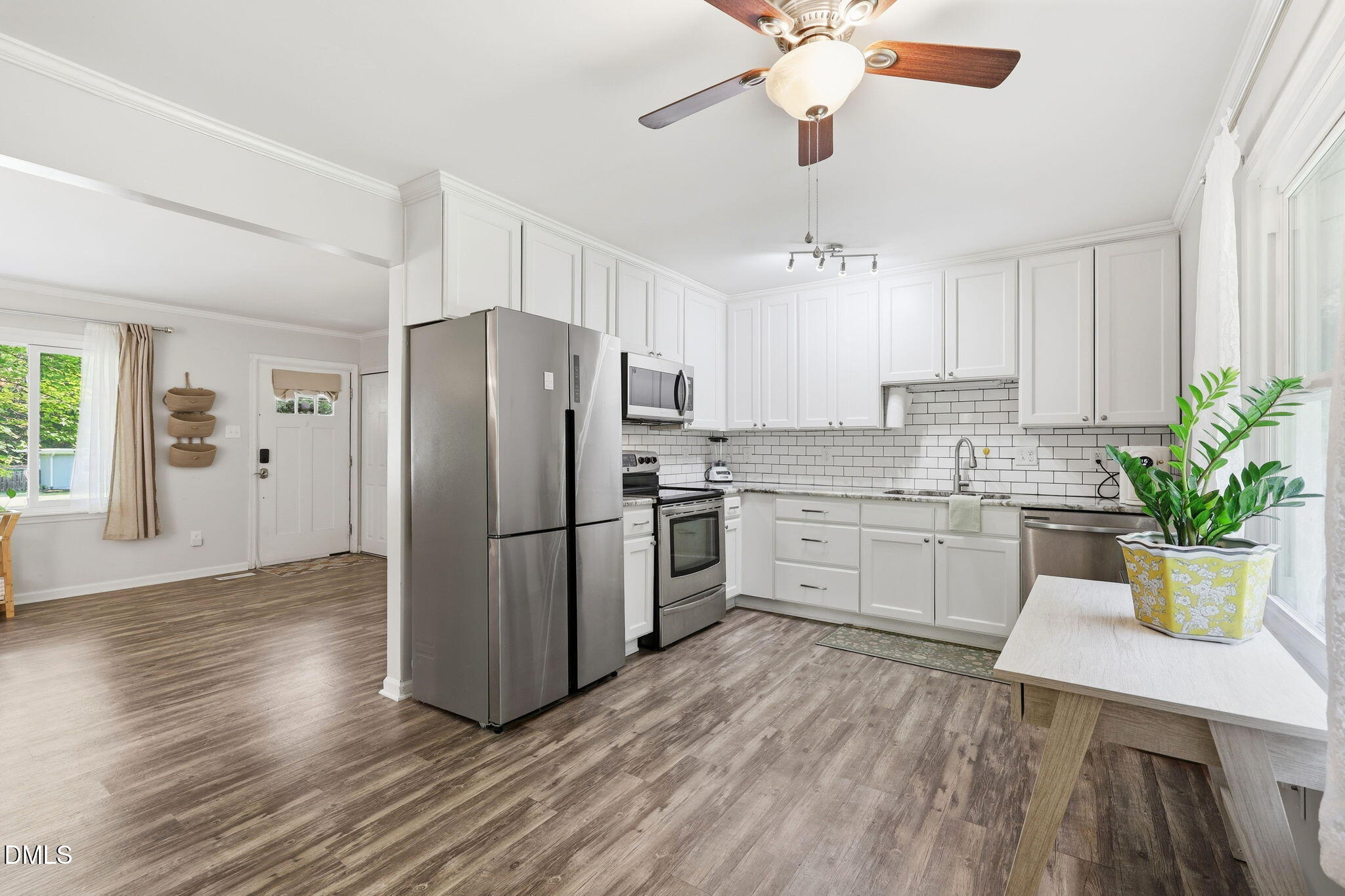 5604 Bobcat Road