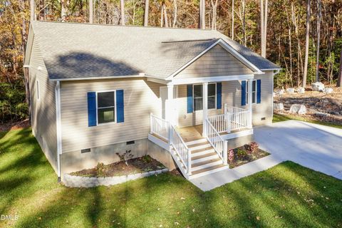 990 Whistling Wind Sanford NC 27332