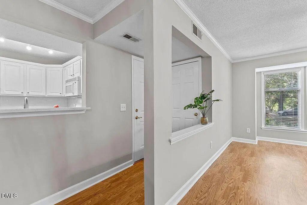 1200 Westview Lane 101