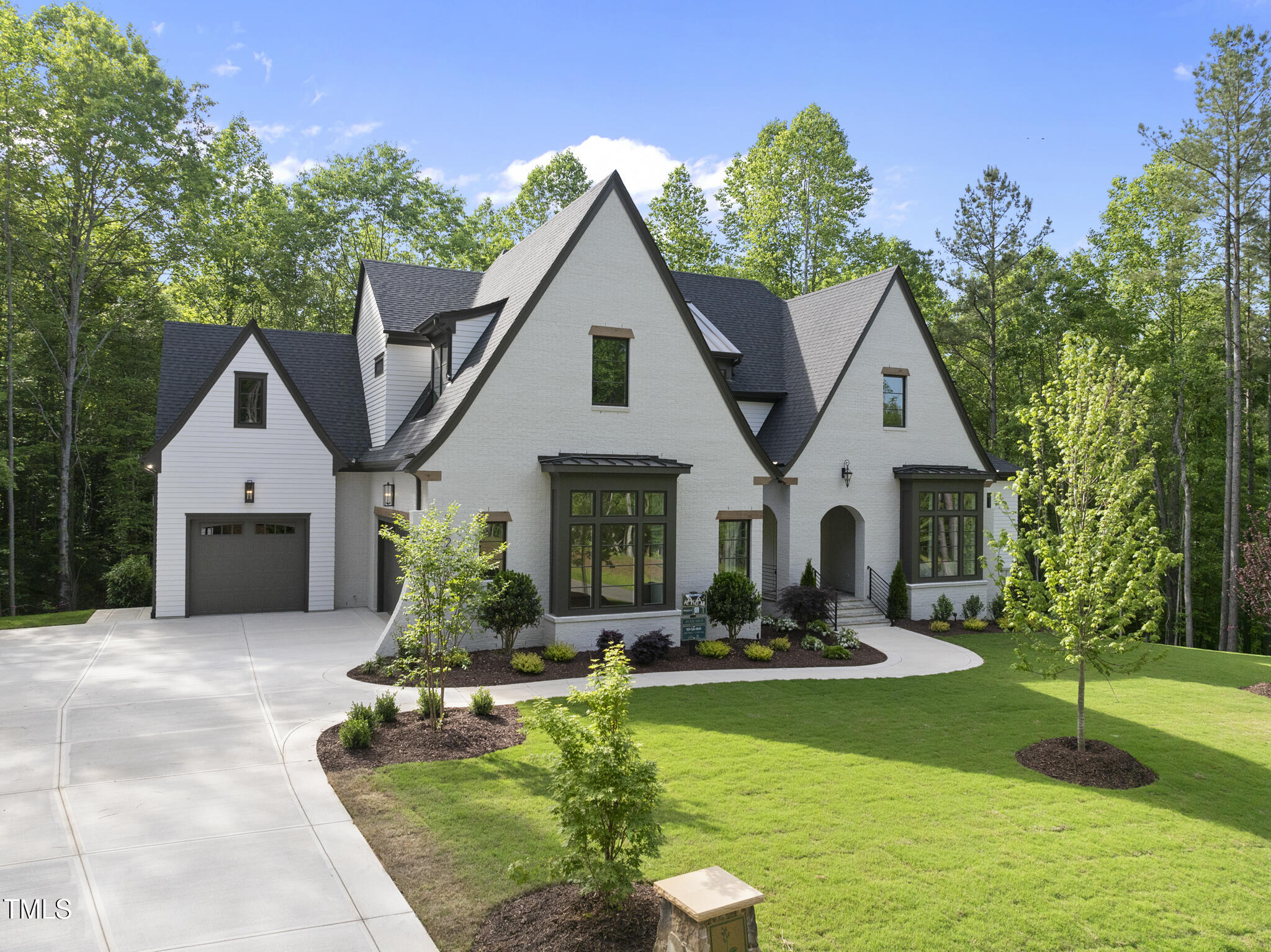 7621 Falls Creek Lane
