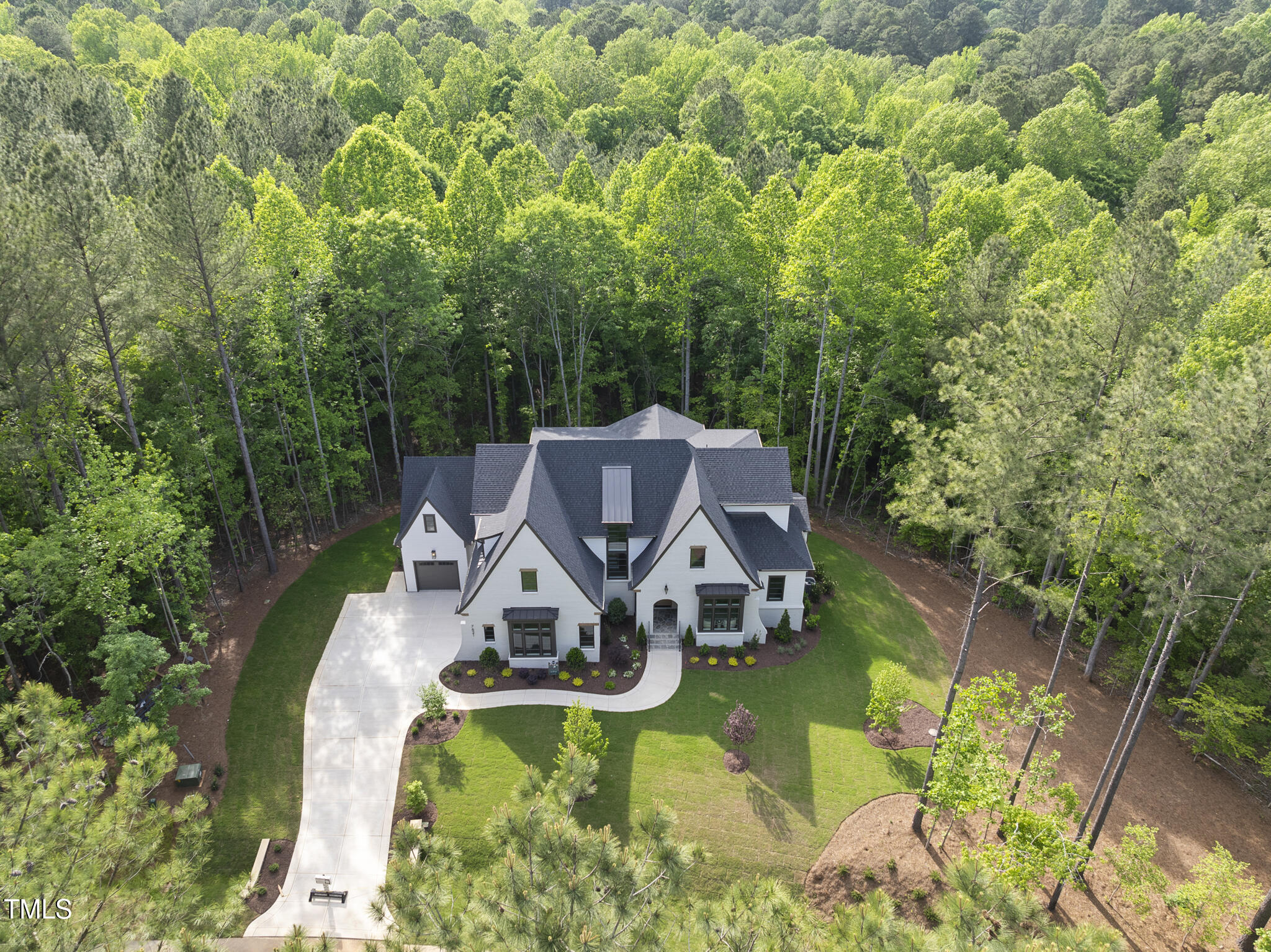 7621 Falls Creek Lane