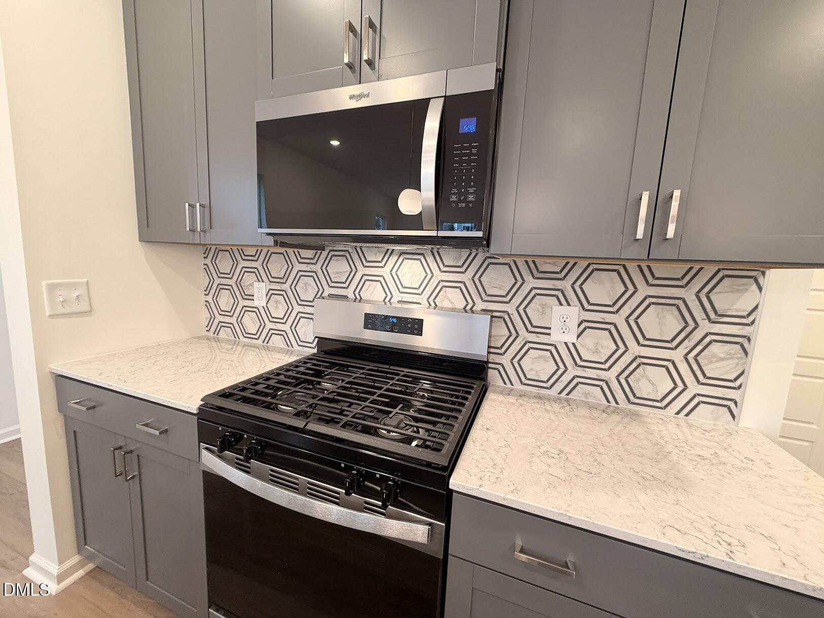 516 Sunset Lake Drive