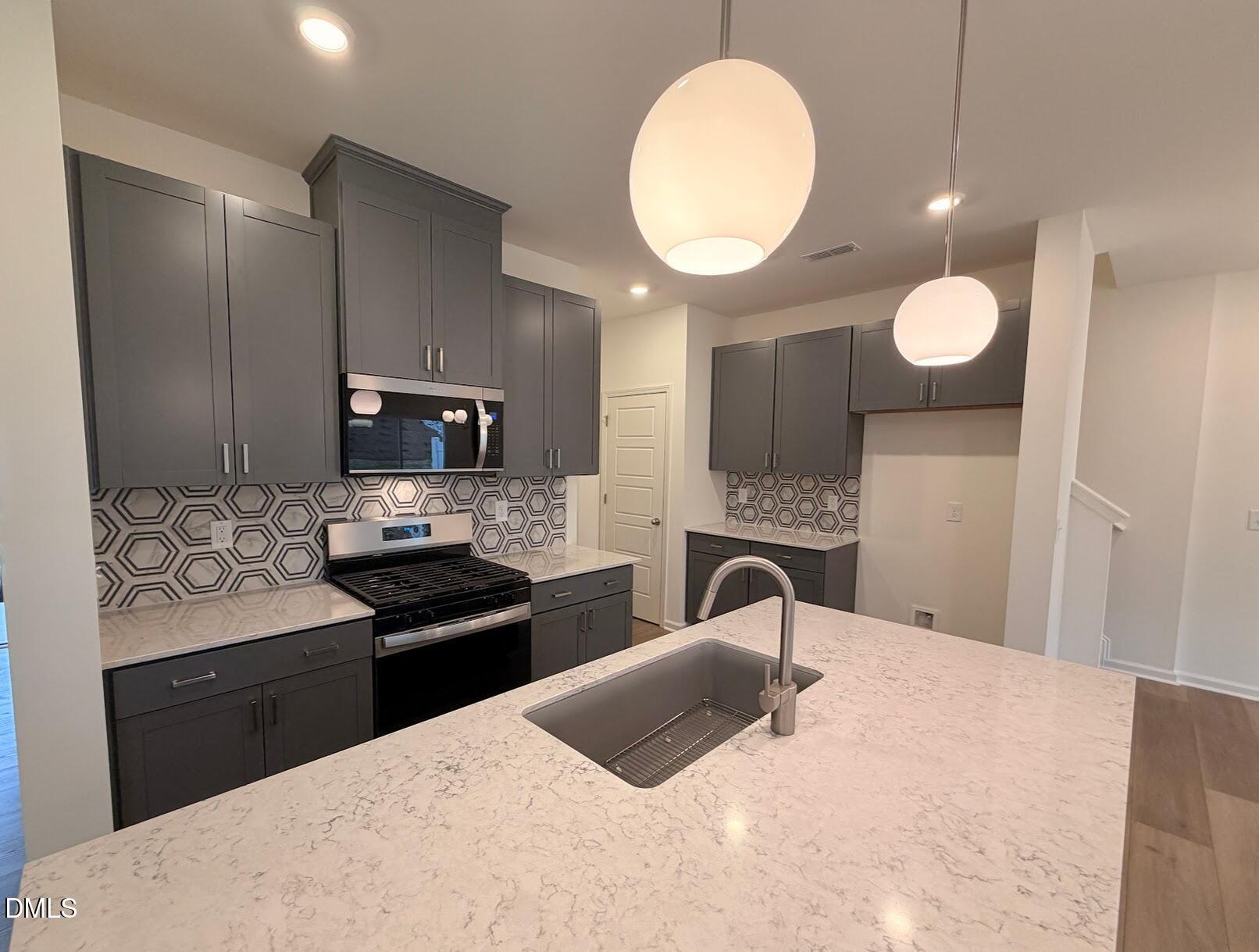 516 Sunset Lake Drive